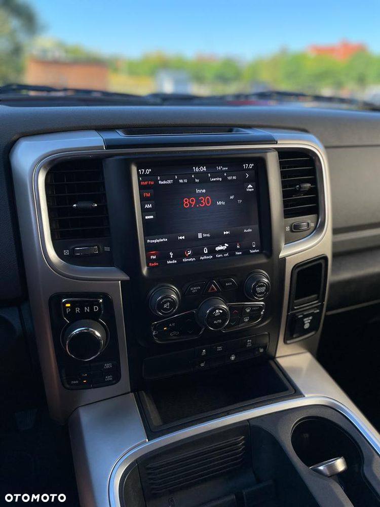 RAM 1500 - 21