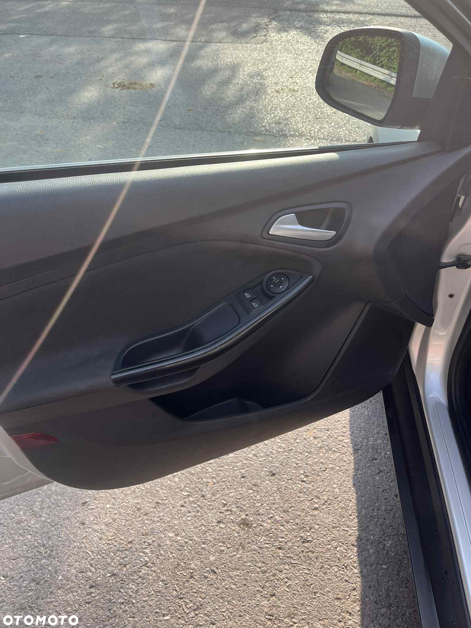 Ford Focus - 4
