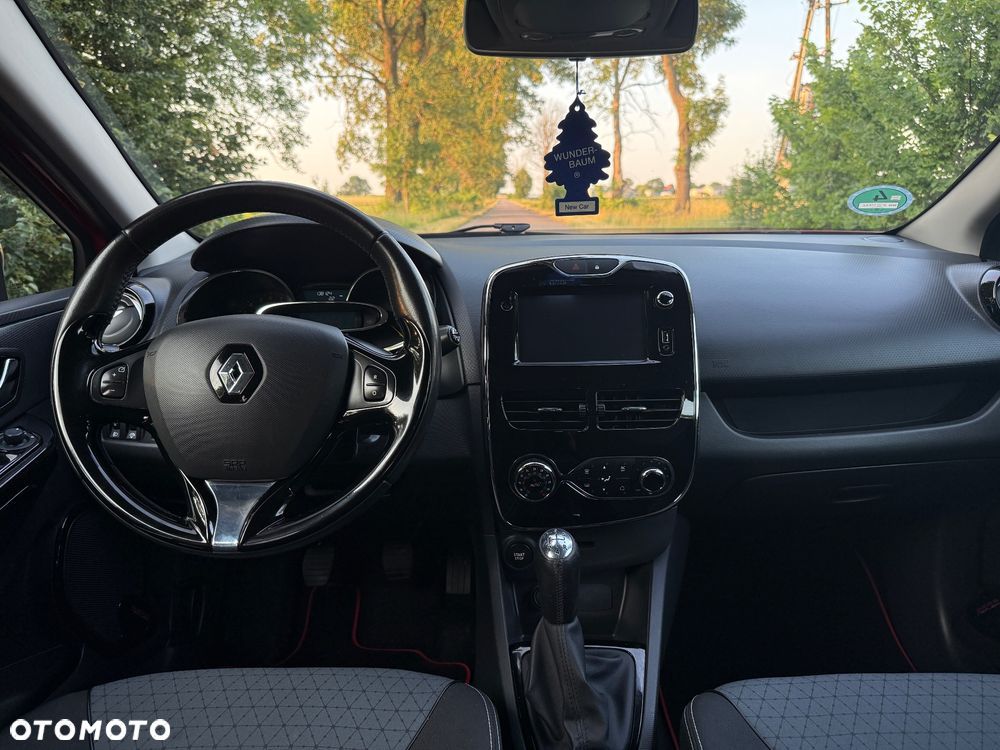Renault Clio - 22