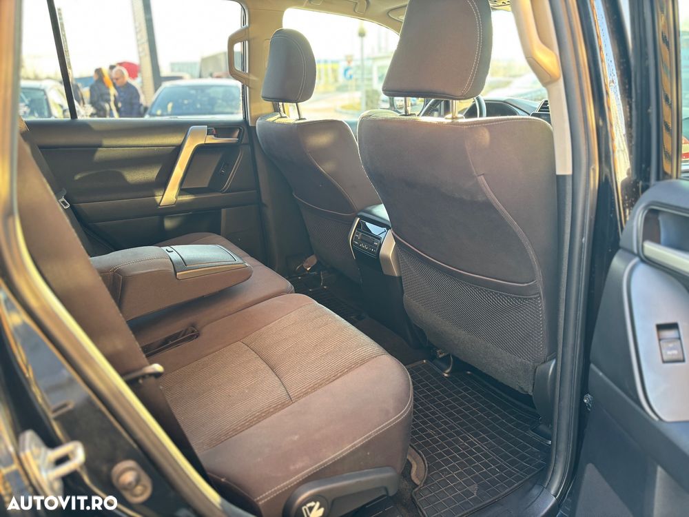 Toyota Land Cruiser 2.8l D-4D 204 CP A/T 7 locuri Executive - 22