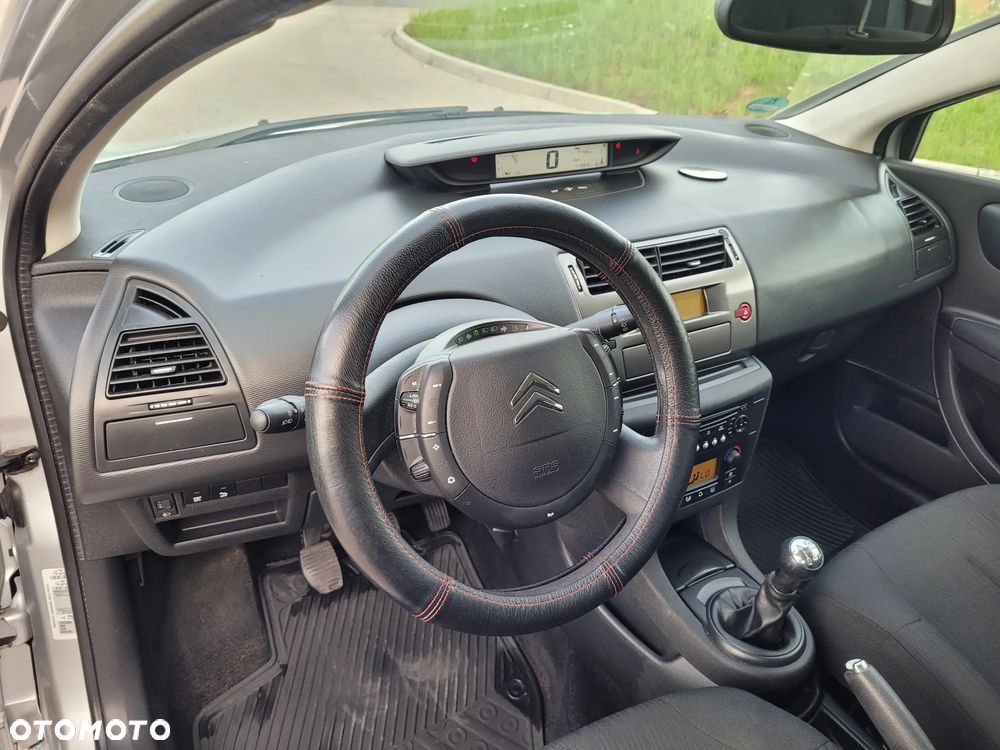 Citroën C4 VTi 120 Selection - 16