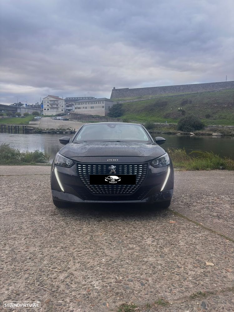 Peugeot e-208 Allure Pack - 2
