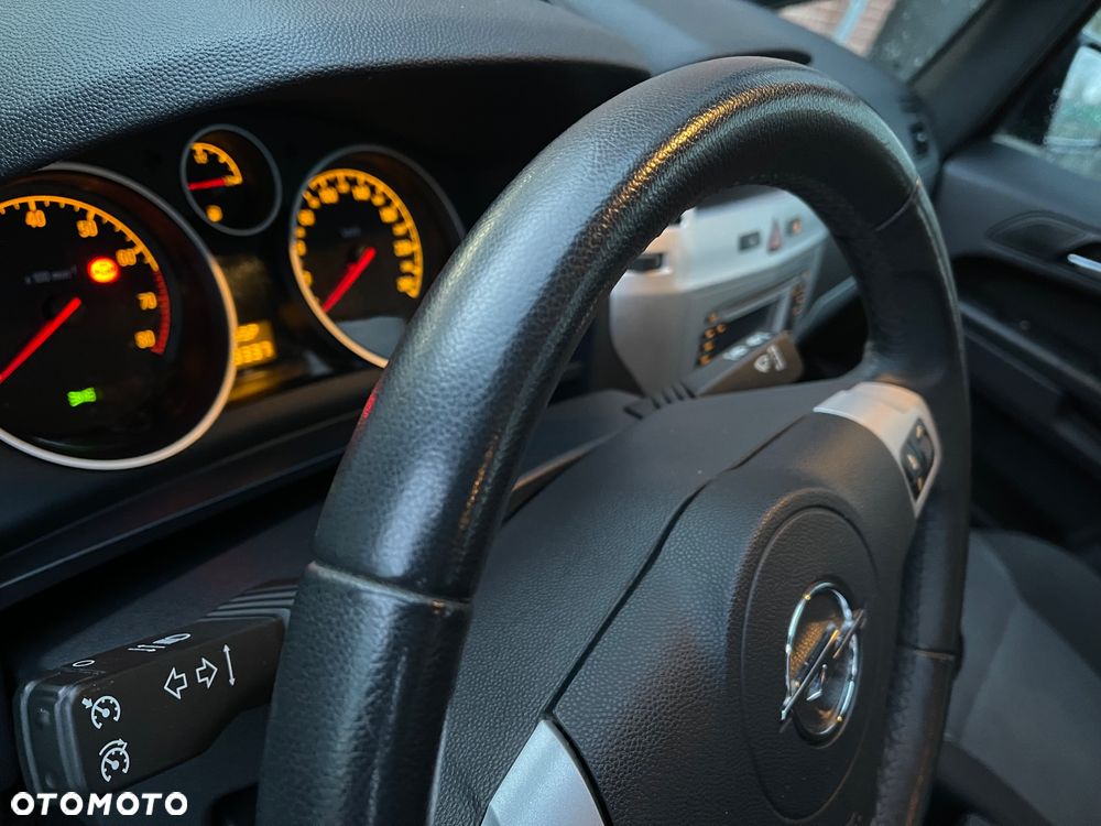 Opel Zafira Tourer 1.8 Edition - 14