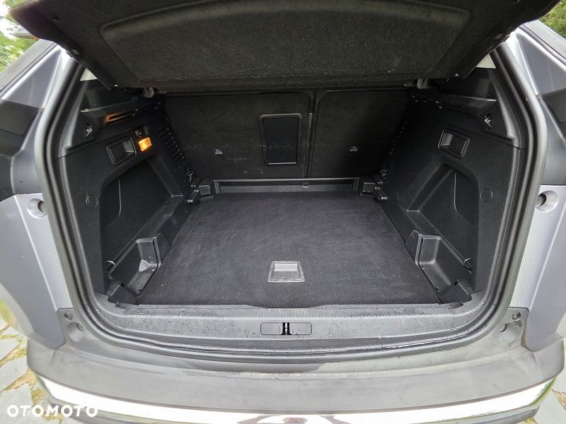 Peugeot 3008 1.6 BlueHDi Active S&S EAT6 - 24