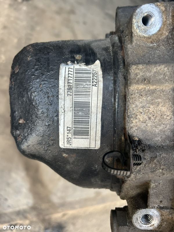 Skrzynia biegów Dacia Logan Sandero Clio1,5 DCI 1,6i JR5147 Przebieg 65 tys km - 2