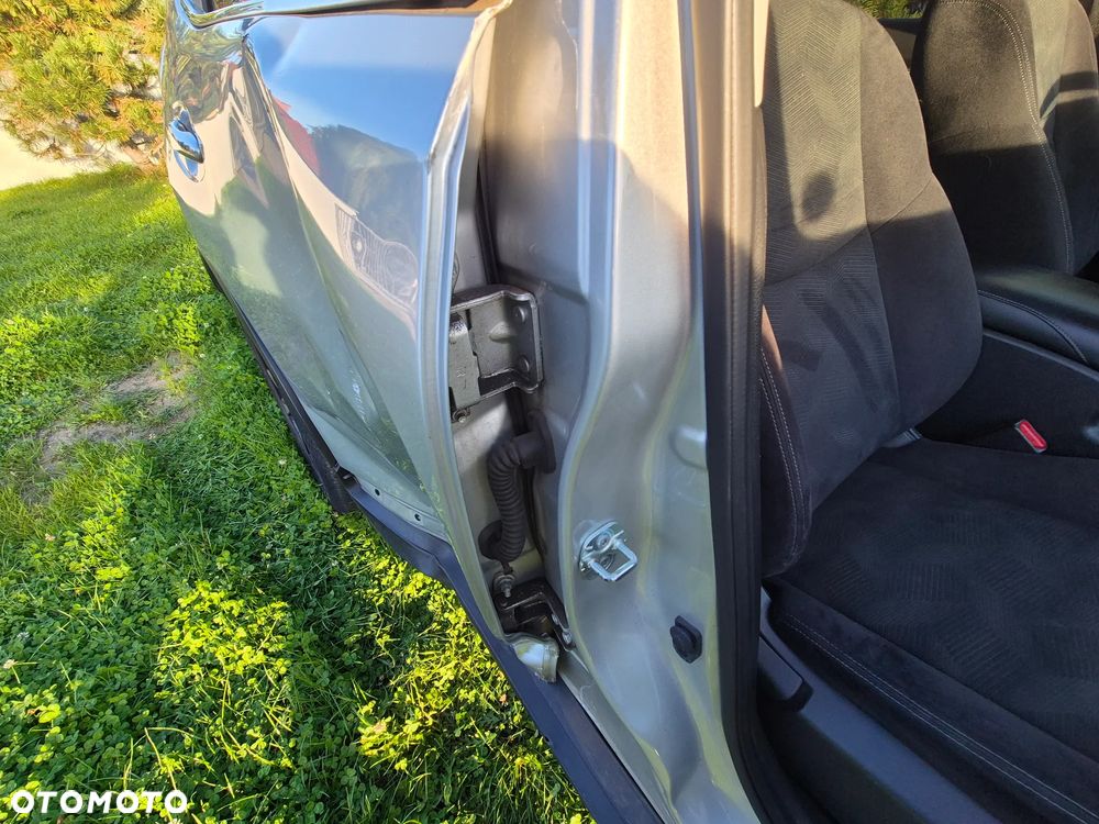 Nissan X-Trail - 12