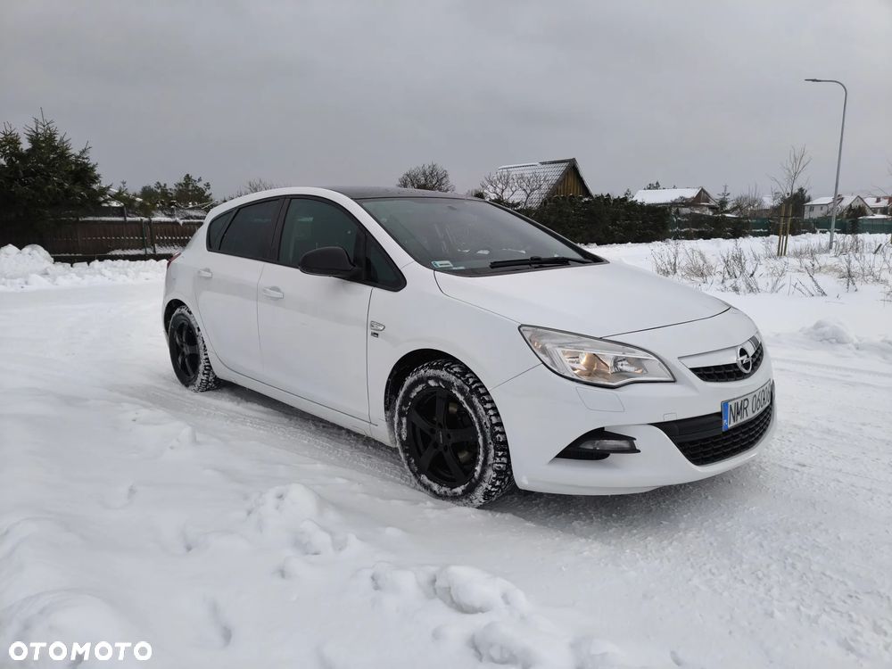 Opel Astra 1.4 Turbo Cosmo - 13