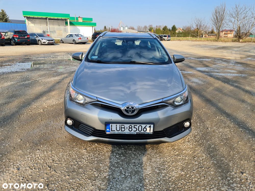 Toyota Auris - 3