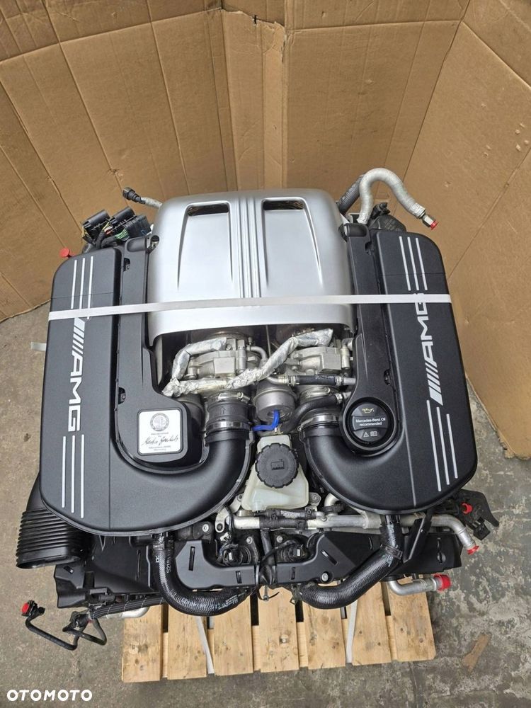 SILNIK KOMPLETNY MERCEDES S63 E63 C63 4.0 AMG 177 980 350KW 101000KM - 2