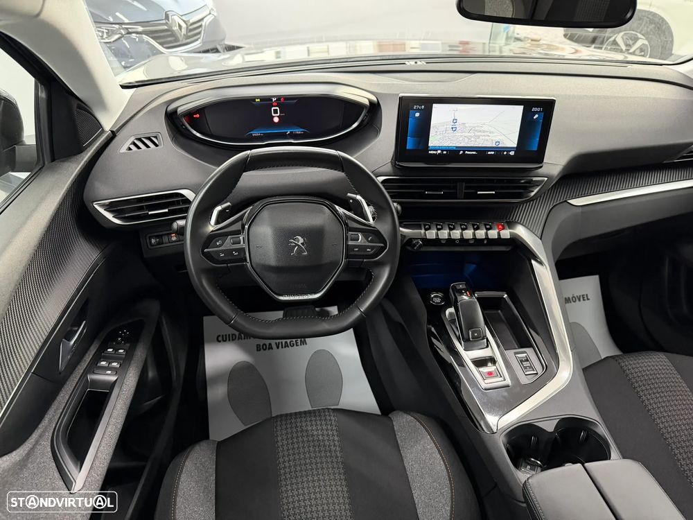 Peugeot 5008 1.5 BlueHDi Active Pack EAT8 - 32