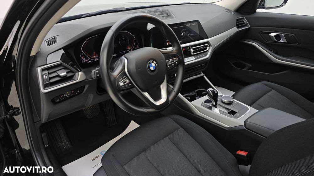BMW Seria 3 320d xDrive AT - 13