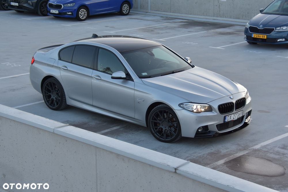 BMW Seria 5 530d xDrive - 11