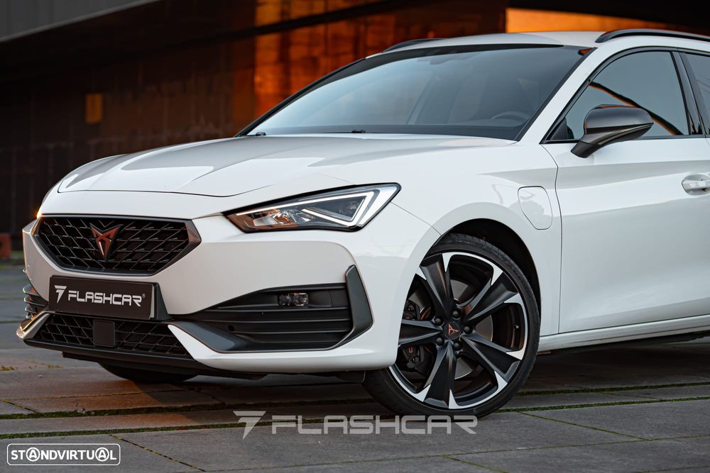 Cupra Leon ST 1.4 e-Hybrid MID DSG - 25