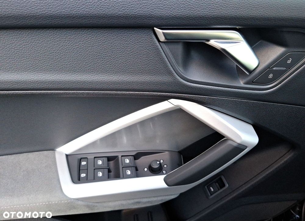 Audi Q3 Sportback - 10