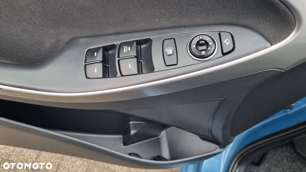 Hyundai i30 1.4 Advantage - 12