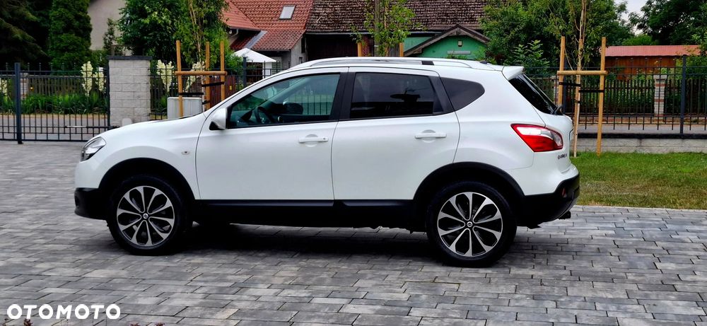 Nissan Qashqai 2.0 4x4 Tekna - 8