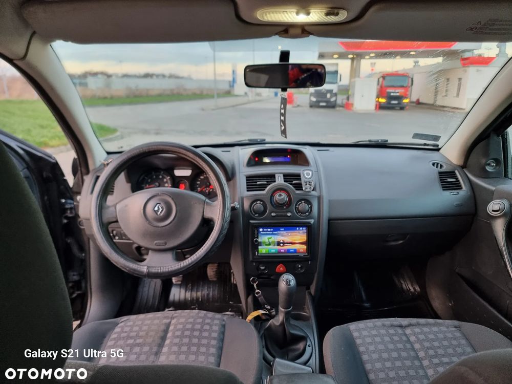 Renault Megane 1.6 Pack Expression - 6