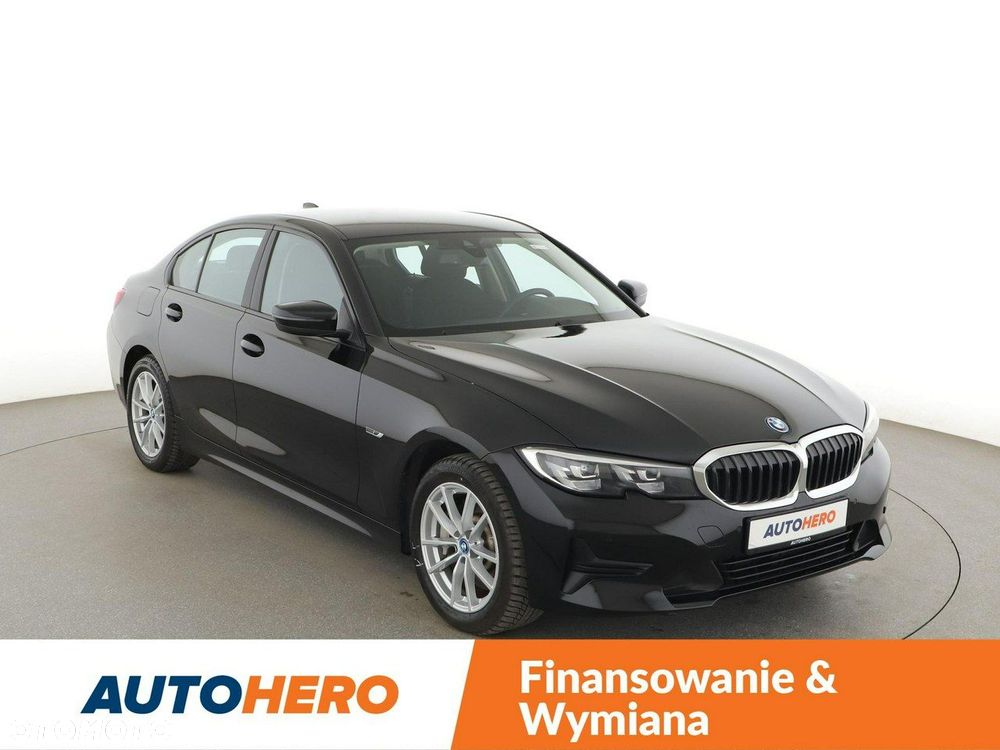 BMW Seria 3 330e Advantage - 10