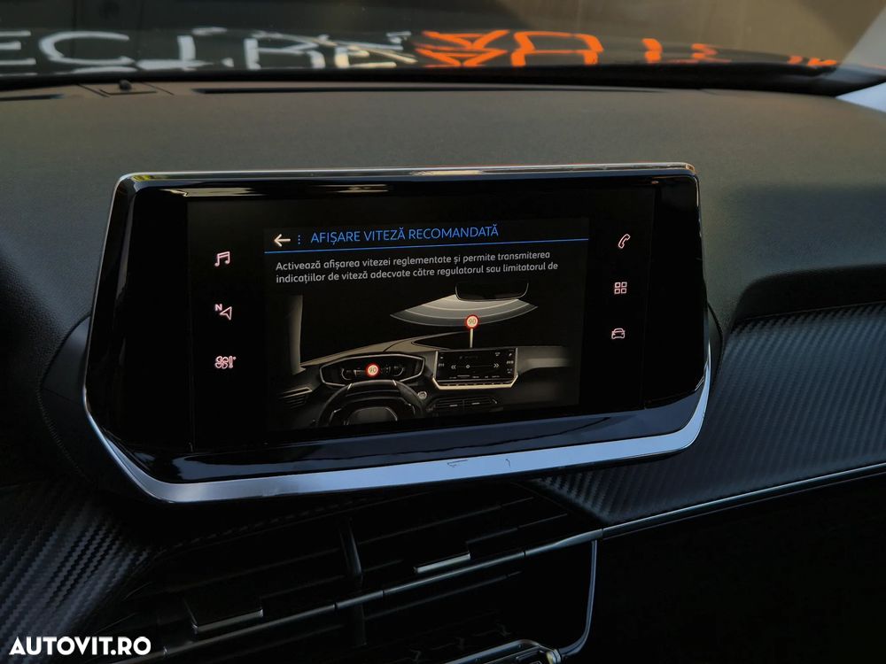Peugeot 2008 PureTech 130 Allure Pack - 28
