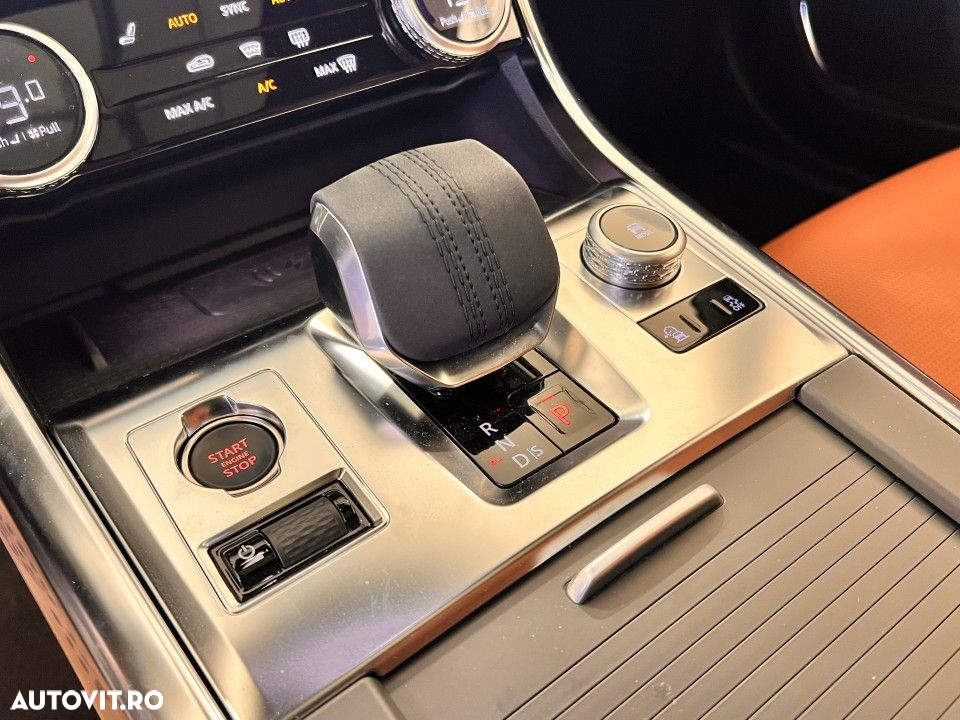 Jaguar XF - 21