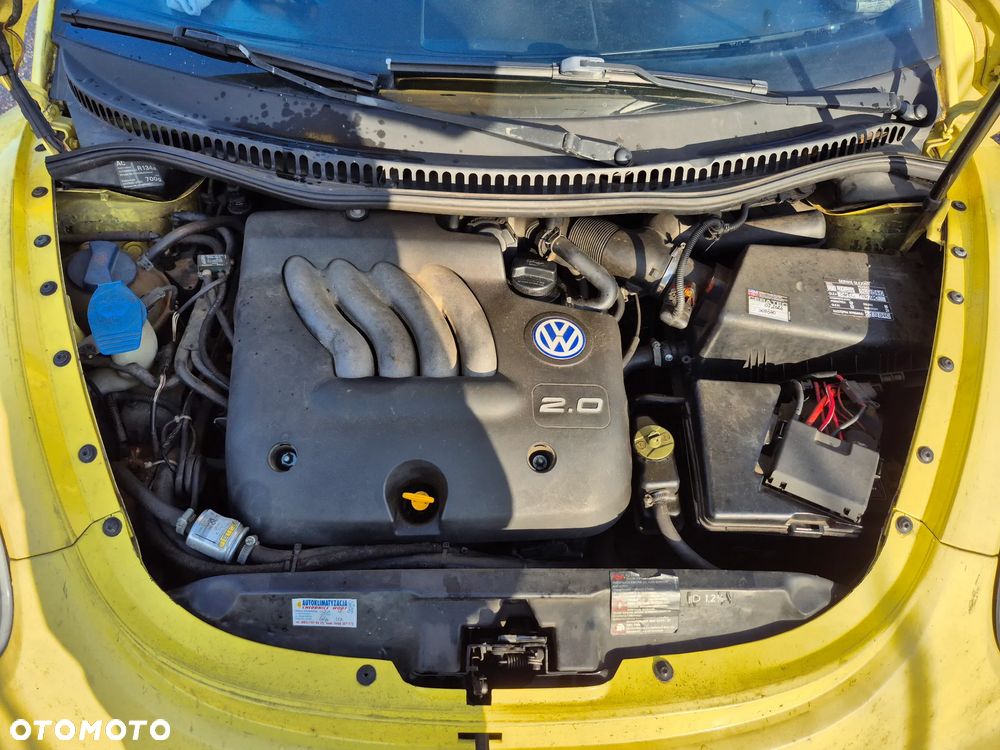 Volkswagen New Beetle 2.0 - 7