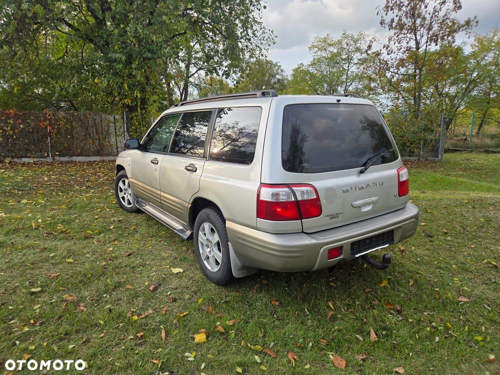 Subaru Forester 2.0GL 16v 4x4 - 6