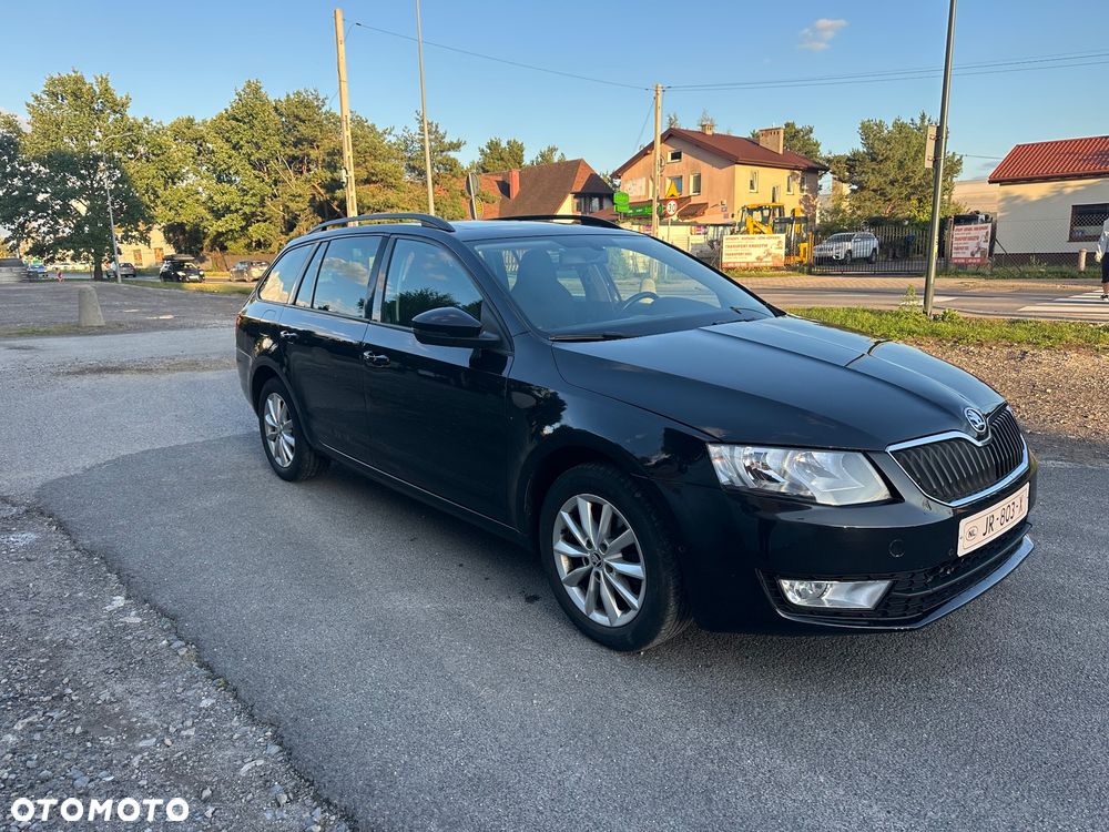 Skoda Octavia 1.6 TDI Ambition DSG - 17