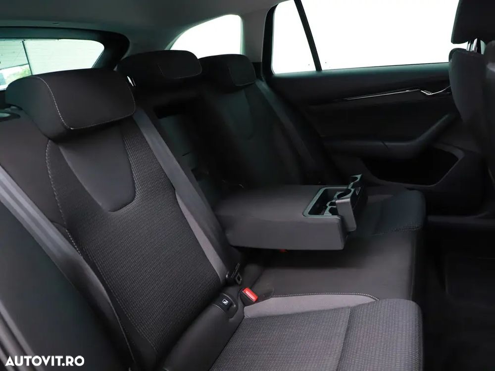 Skoda Octavia Combi 1.0 TSI e-TEC DSG Ambition - 11