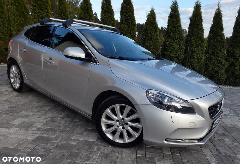 Volvo V40 D2 Summum - 36