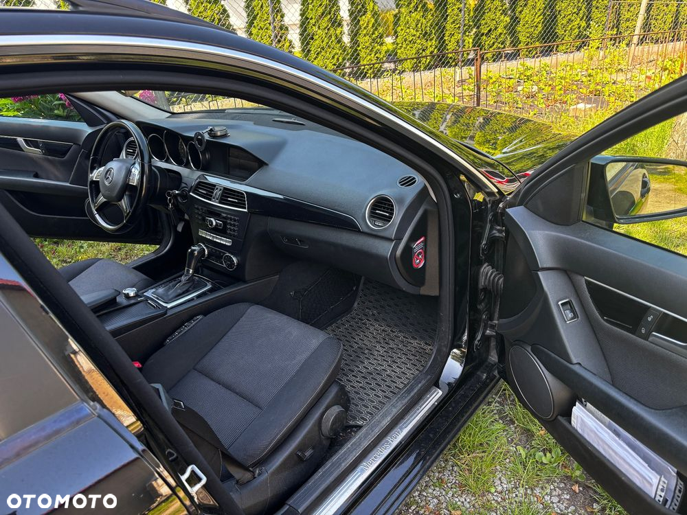 Mercedes-Benz Klasa C 250 (BlueTEC) d 7G-TRONIC - 9