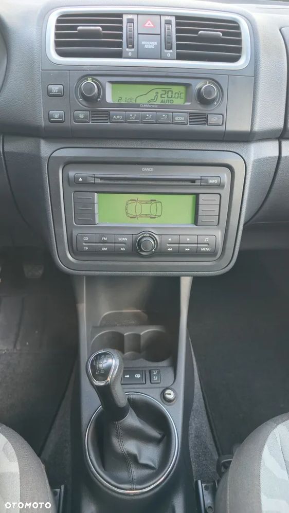 Skoda Fabia 1.4 16V Elegance Plus - 17