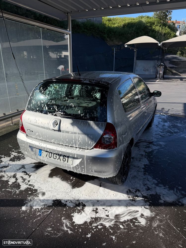 Renault Clio 1.5 dCi S - 2