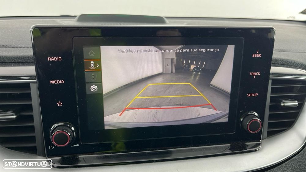 Kia XCeed 1.6 GDi PHEV Drive - 12