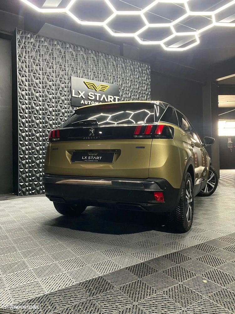 Peugeot 3008 1.2 PureTech Allure EAT6 - 7