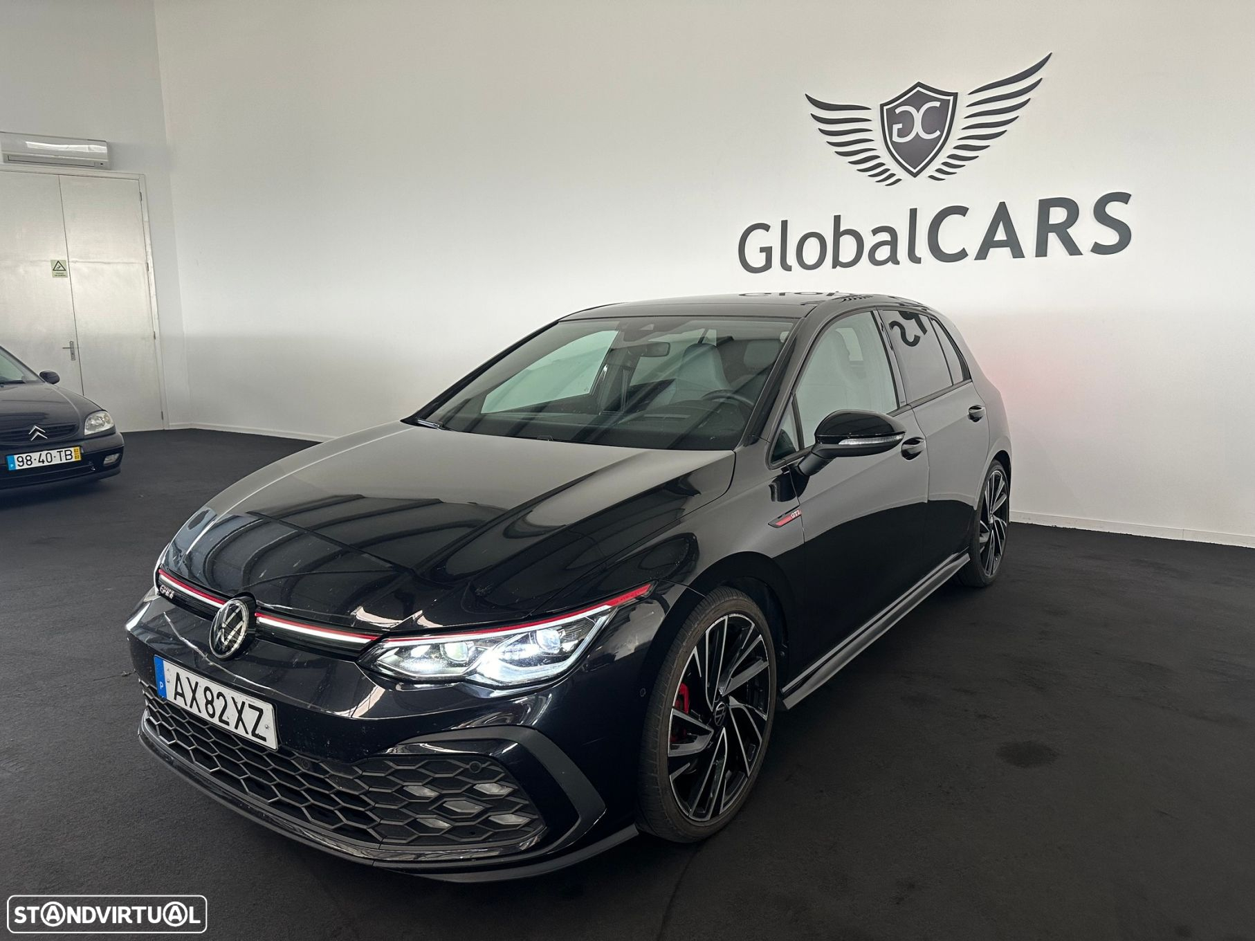 VW Golf 2.0 TSI GTI DSG - 17