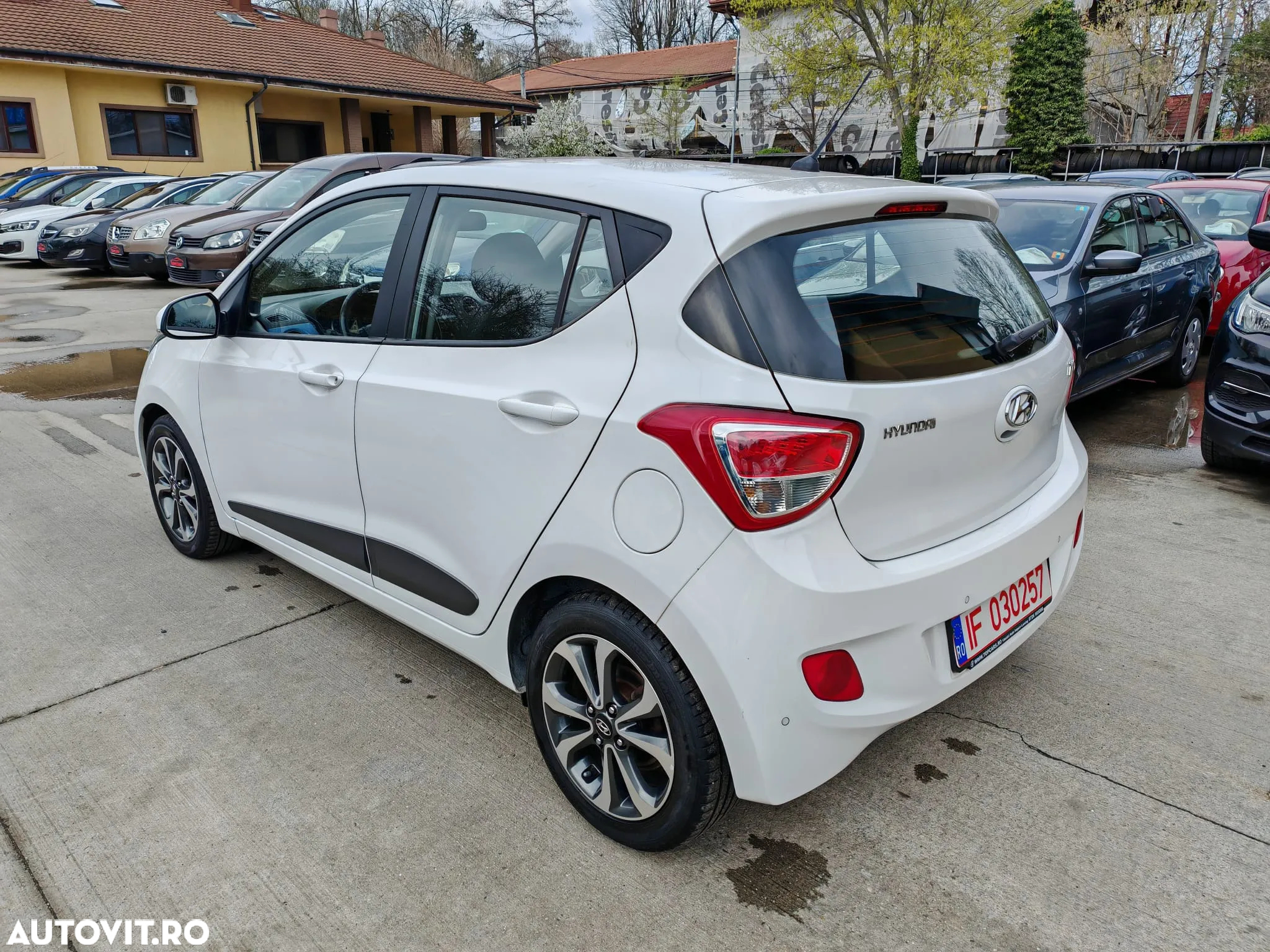 Hyundai i10 1.2 Automatik Passion Plus - 3