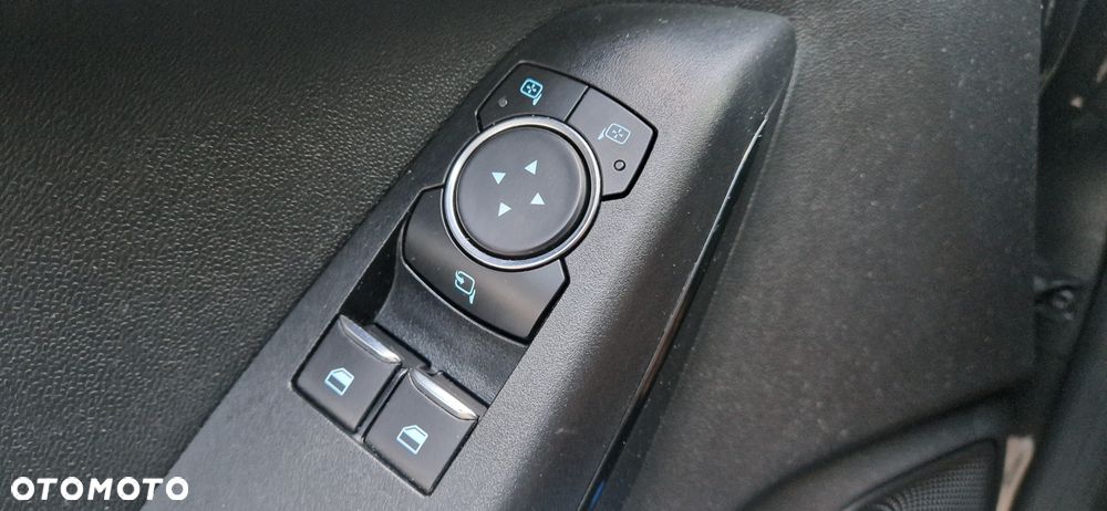 Ford Fiesta 1.0 EcoBoost Titanium EU6 - 13