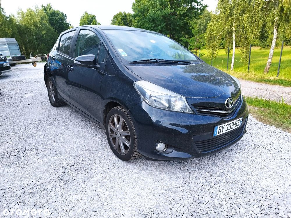 Toyota Yaris 1.33 VVT-i Sol - 1