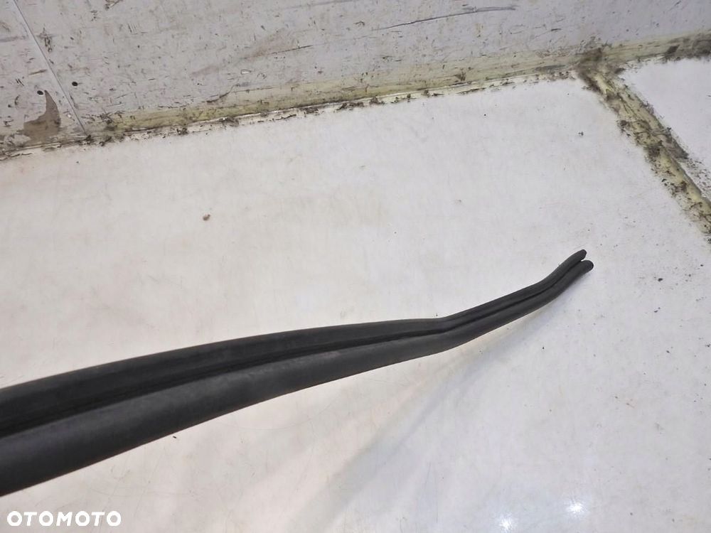 USZCZELKA PODSZYBIA PEUGEOT 207 - 6