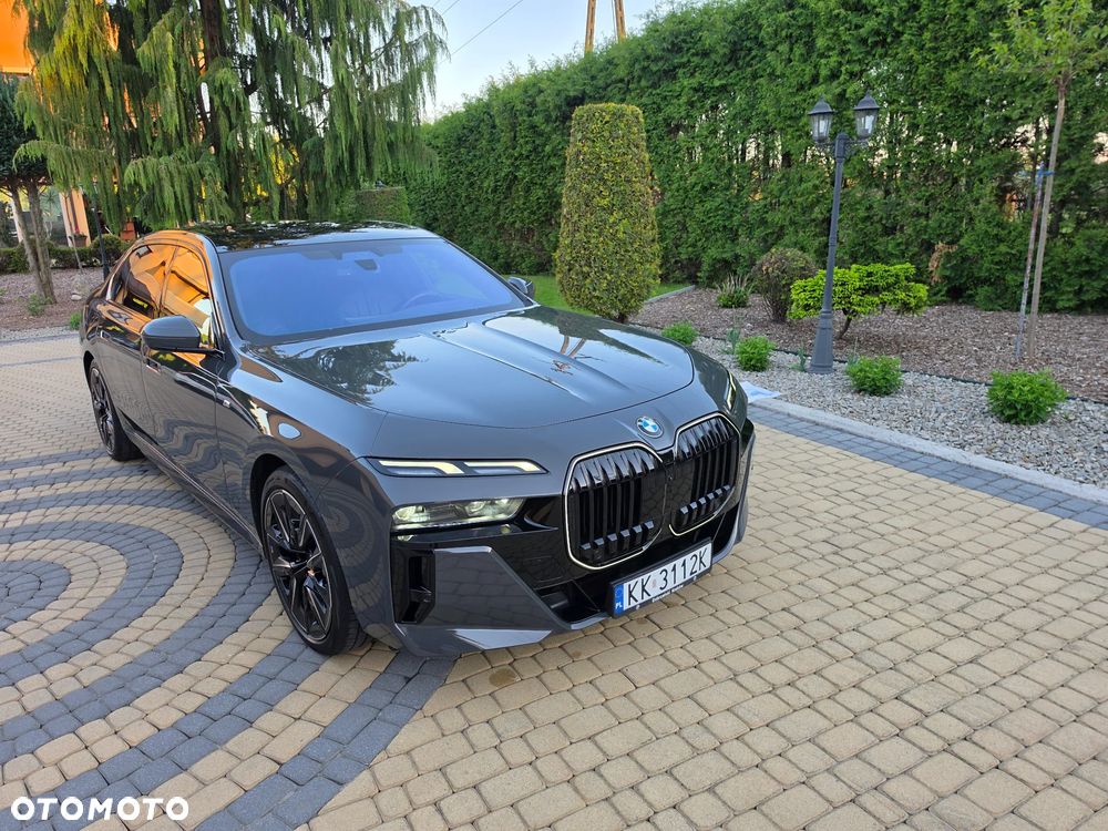 BMW Seria 7 740d xDrive mHEV M Sport sport - 9