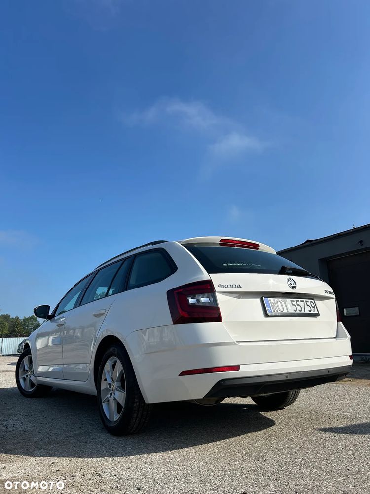 Skoda Octavia 1.4 TSI Ambition - 5