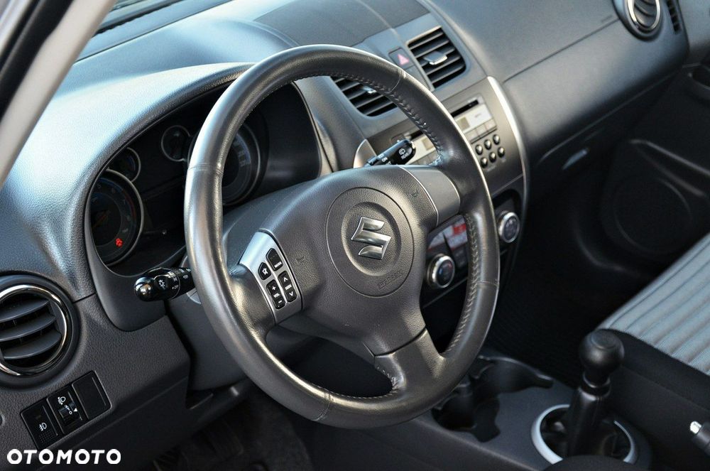 Suzuki SX4 - 13