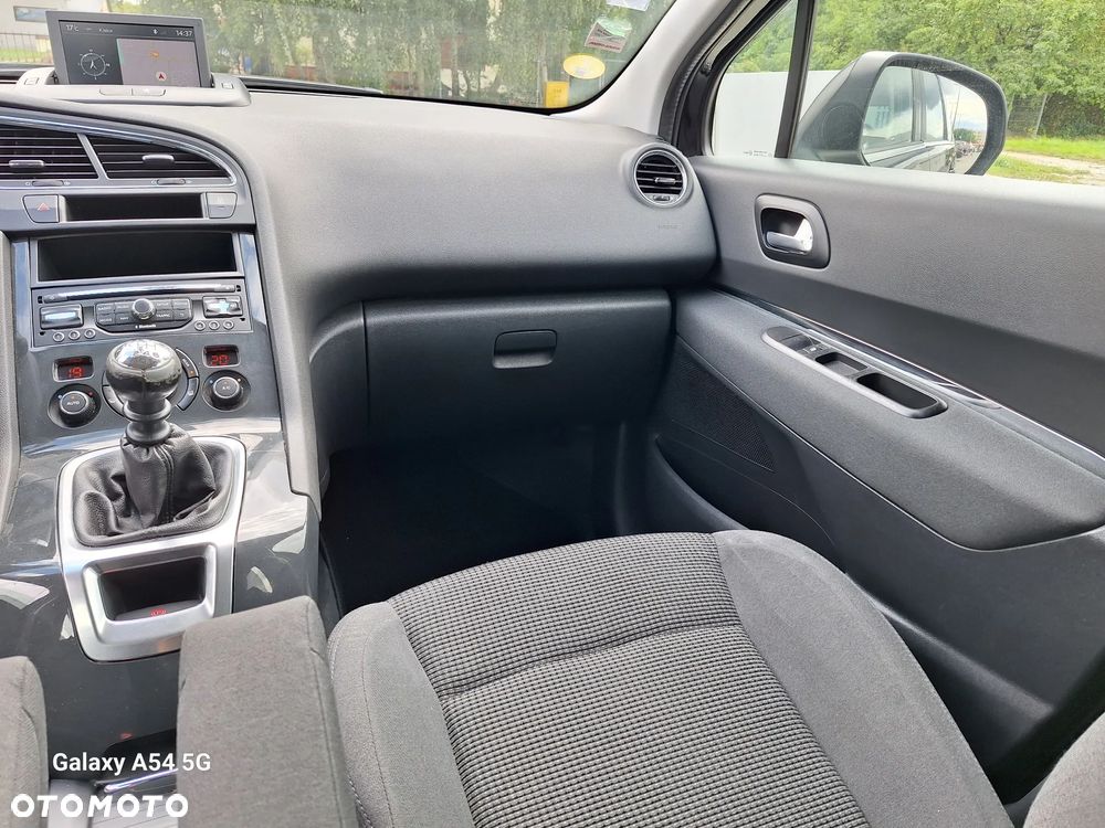 Peugeot 5008 2.0 BlueHDi Active - 29