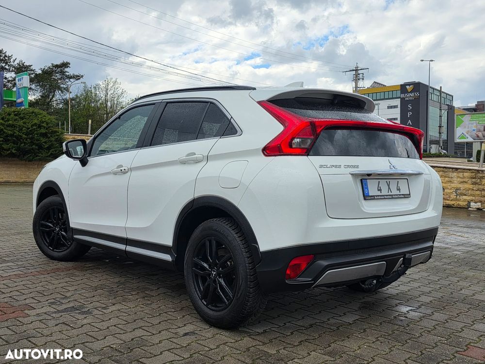 Mitsubishi Eclipse-Cross 2.2 DI-D Aut. 4WD Spirit+ - 4