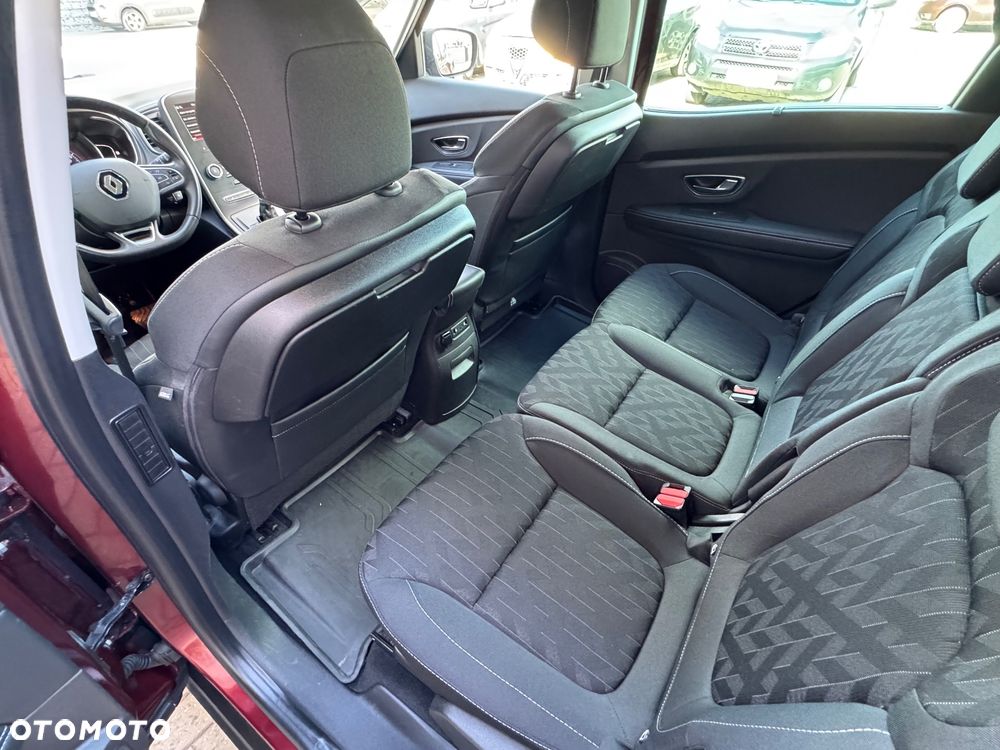 Renault Scenic - 22
