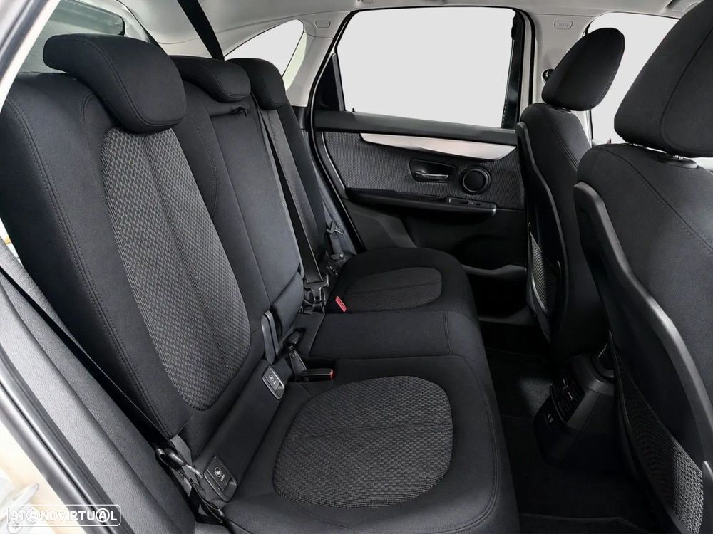 BMW 225xe Active Tourer Advantage - 7