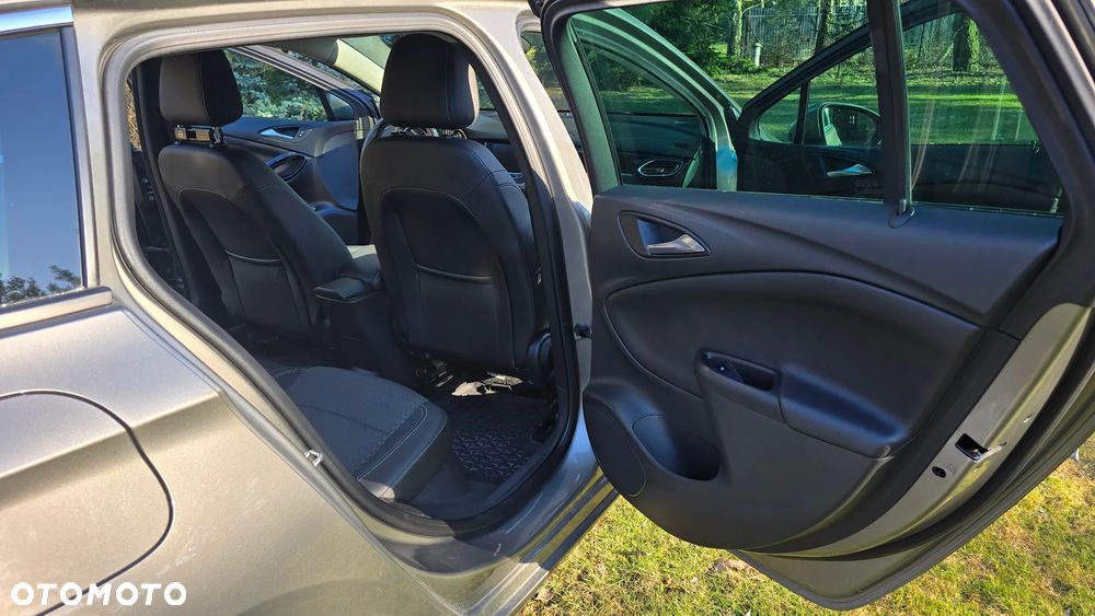 Opel Astra - 18