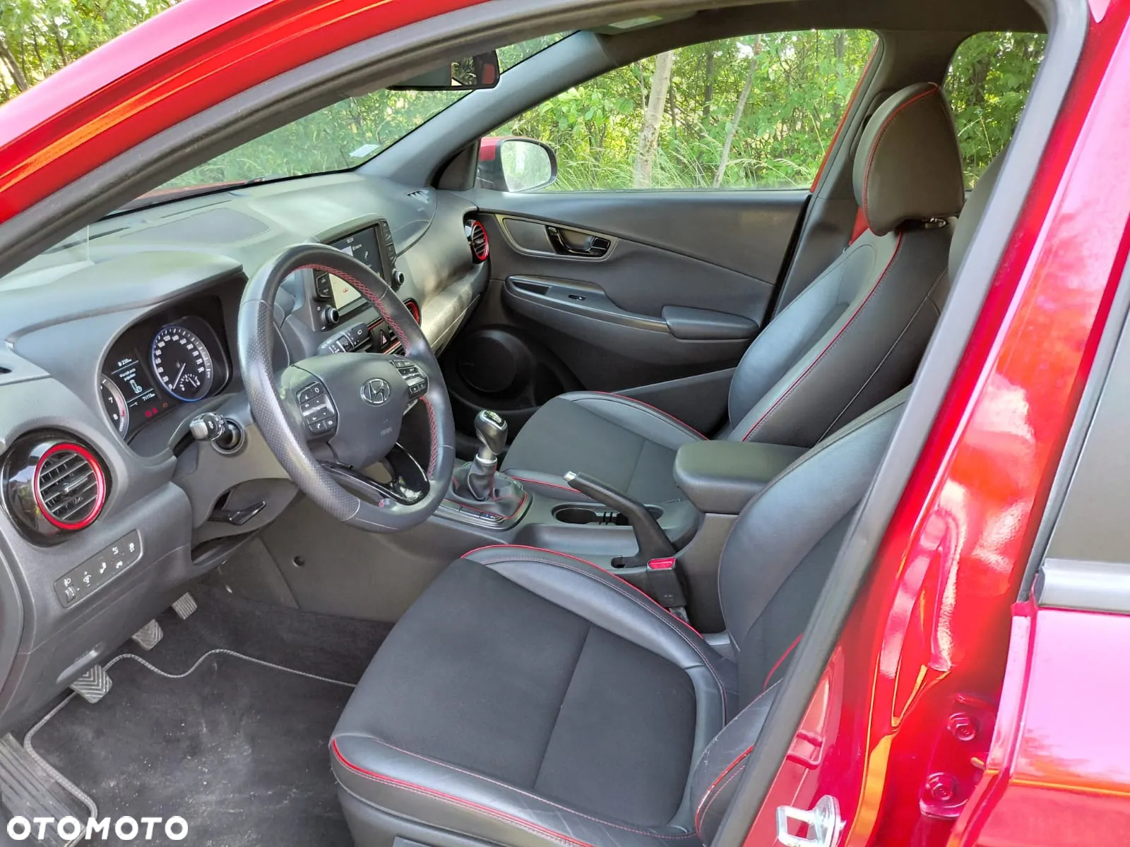 Hyundai Kona - 15
