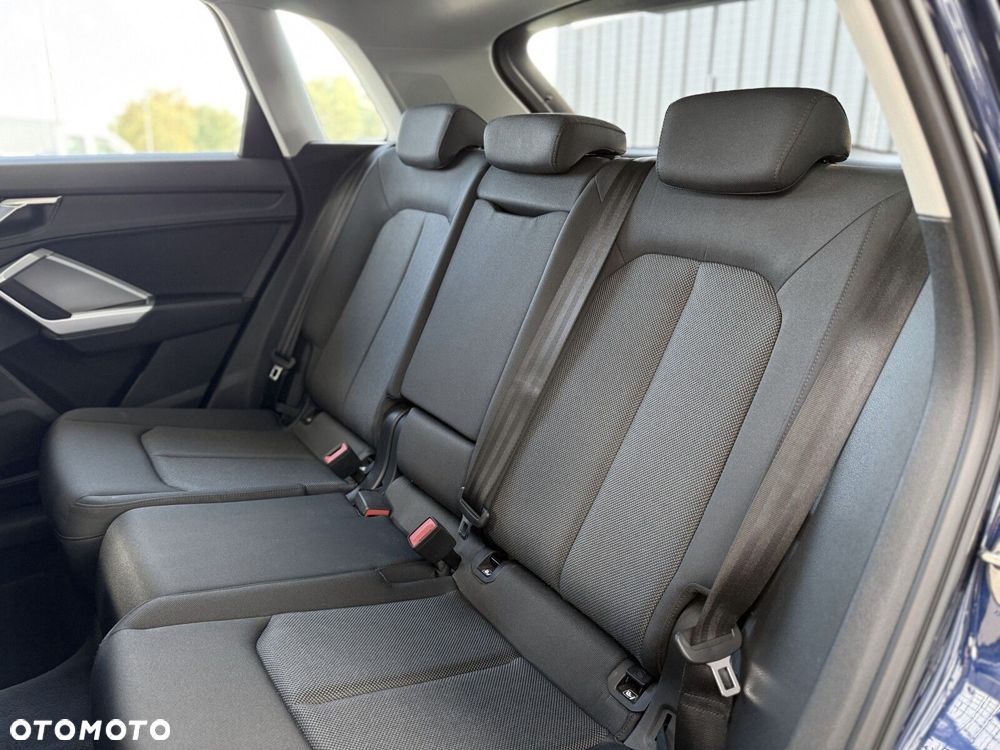 Audi Q3 - 12