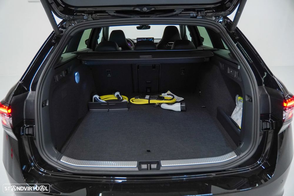 Skoda Superb 1.5 TSI iV Sportline DSG - 13